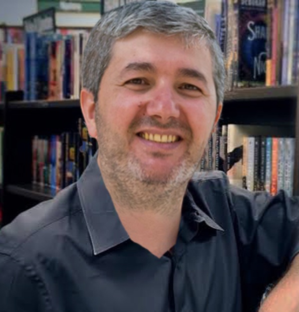 instructor-bayram-akta-xbowtie-online-education-platform